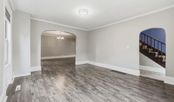 305 W 7Th St, Auburn, IN 46706