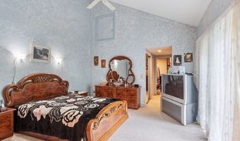102 Captain Eames Cir 102, Ashland, MA 01721
