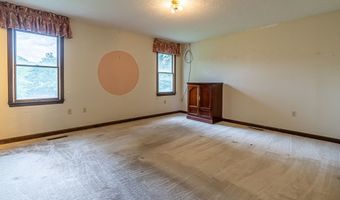 19464 Triple Crown Dr, Abingdon, VA 24211