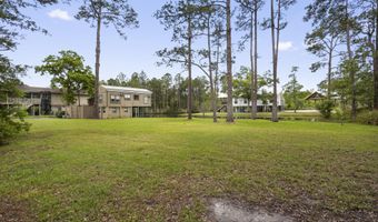 10091 River Dr, Bay St. Louis, MS 39520