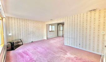 49 Lee Ave, Albertson, NY 11507