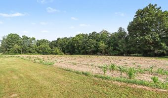 172 26th St, Allegan, MI 49010