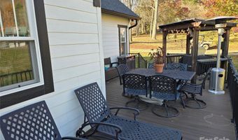 565 School Rd, Asheville, NC 28803