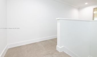 20729 NE 32nd Ave, Aventura, FL 33180