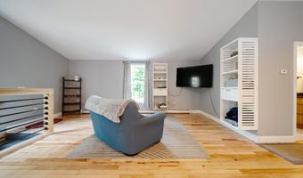 82 Parkey Rd, Barnstead, NH 03218