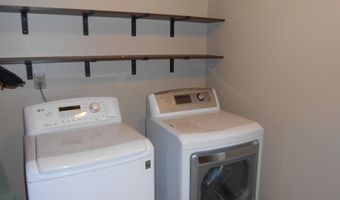 6712 Forrest Commons Blvd, Indianapolis, IN 46227