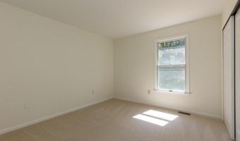 293 CHIPPENHAM Ln, Hockessin, DE 19707