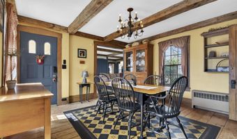 37 High St, Bradford, NH 03221