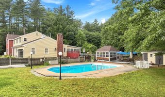 11 Wendover Way, Bedford, NH 03110