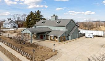 4709 220th Trl, Amana, IA 52203