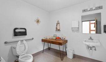 385 Williamson Way, Ashland, OR 97520