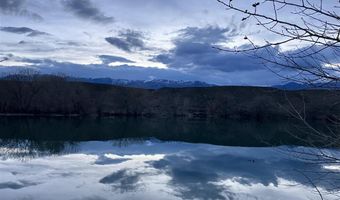 127 Little Rock Rd, Clark, WY 82435