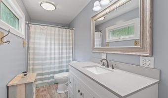 8210 Clarks, Addison, MI 49220