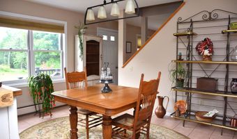 9 Strawberry Ln, Barre, VT 05641