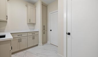 7233 Havenwood Dr, Benton, AR 72019