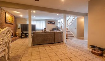 33 Carriage Way, North Providence, RI 02904