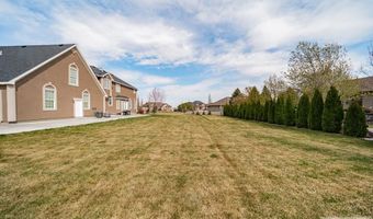 5930 E Pheasant Dr, Ammon, ID 83401