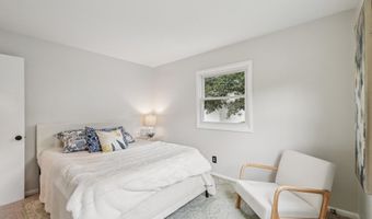 3110 Hilltop Dr, Ann Arbor, MI 48103