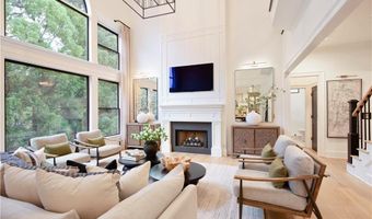 2975 Woodvale Ct, Alpharetta, GA 30022