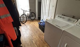 198 3rd St, Bangor, ME 04401