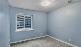 4005 GOLDEN Ct, Cheyenne, WY 82001