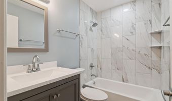 445 S NETHERWOOD Cres 2, Altamonte Springs, FL 32714