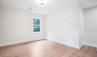 6605 PYLE Rd, Bethesda, MD 20817