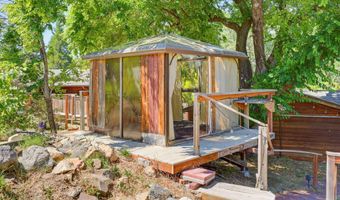 155 Westwood St, Ashland, OR 97520