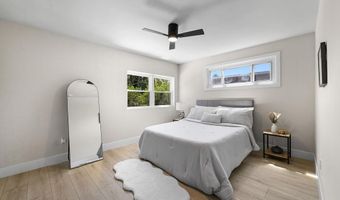 1004 GALLOWAY St NE, Washington, DC 20011