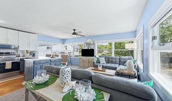 3020 W Sycamore Beach Rd, Angola, IN 46703
