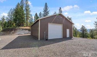 67 Little Donner Dr, Cascade, ID 83611