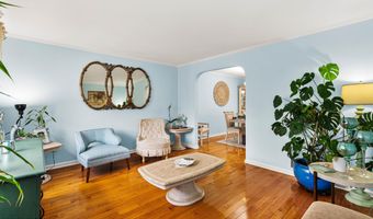 20 Cannonball Dr, Barnegat, NJ 08005