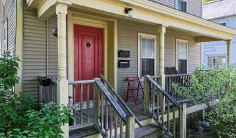 38 North St, Bristol, VT 05443