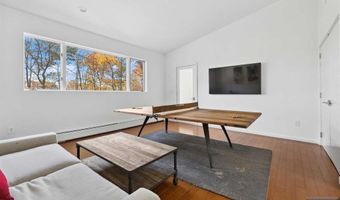 23 Rio Vista Dr, Alpine, NJ 07620