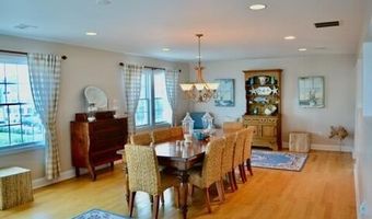 2 Bridge Ave, Bay Head, NJ 08742