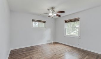 400 CALVIN Ln, Rockville, MD 20851