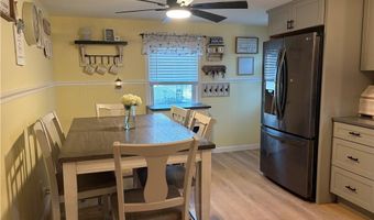 11 Glen St, North Providence, RI 02911