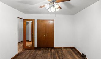 2417 Sylvan, Alton, IL 62010