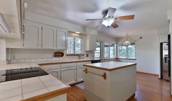 2637 Ruth Ln, Arnold, CA 95223