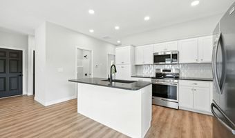 1030 S Wayne St, Angola, IN 46703