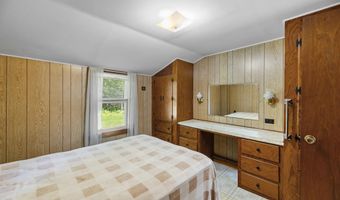 30 Back Searsport Rd, Belfast, ME 04915