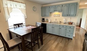 7 Willow St, Allenstown, NH 03275