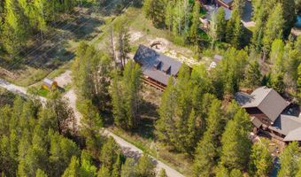 9 PINE St, Alpine, WY 83128