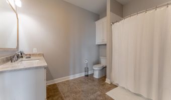 7707 Bluebonnet Blvd #314, Baton Rouge, LA 70810