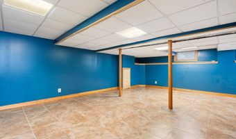 12 Hopewell Rd, Boston, MA 02136