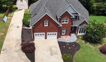 200 AVALON Ln, Anniston, AL 36207