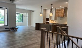 609 Pelican Dr, Polk City, IA 50226