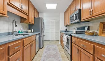 1130 Beach Blvd 404, Biloxi, MS 39530