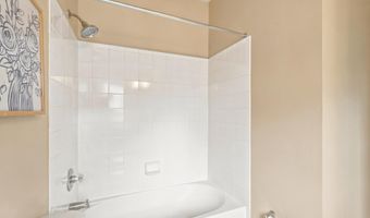 19704 STANFORD HALL Pl, Ashburn, VA 20147