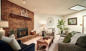 4814 OASIS St, Cheyenne, WY 82009